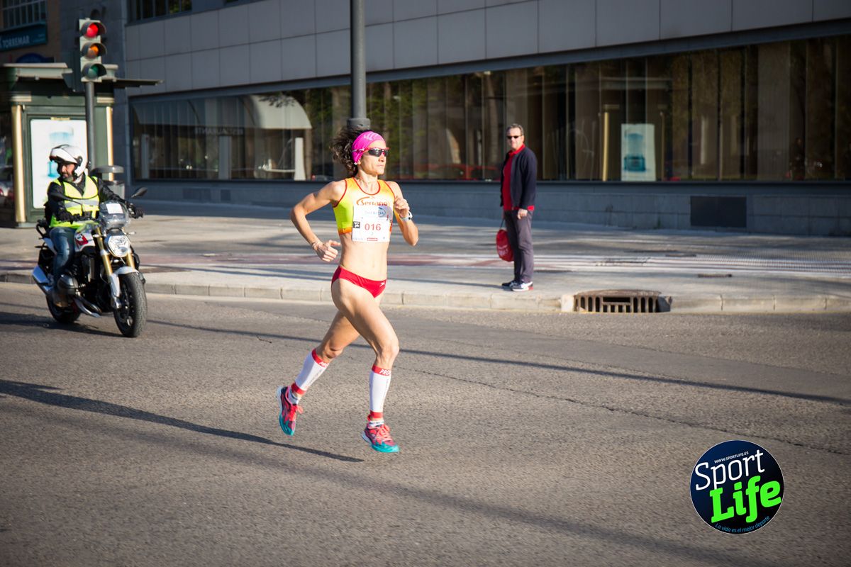Los primeros momentos de la prueba de la Carrera de la Mujer de Valencia