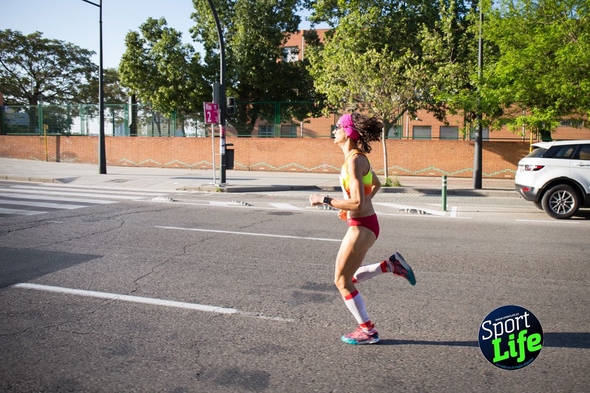 Los primeros momentos de la prueba de la Carrera de la Mujer de Valencia