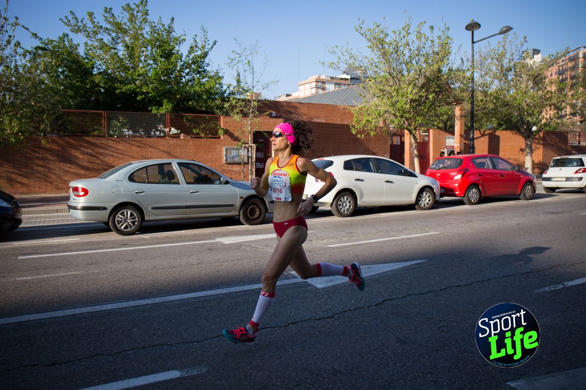 Los primeros momentos de la prueba de la Carrera de la Mujer de Valencia