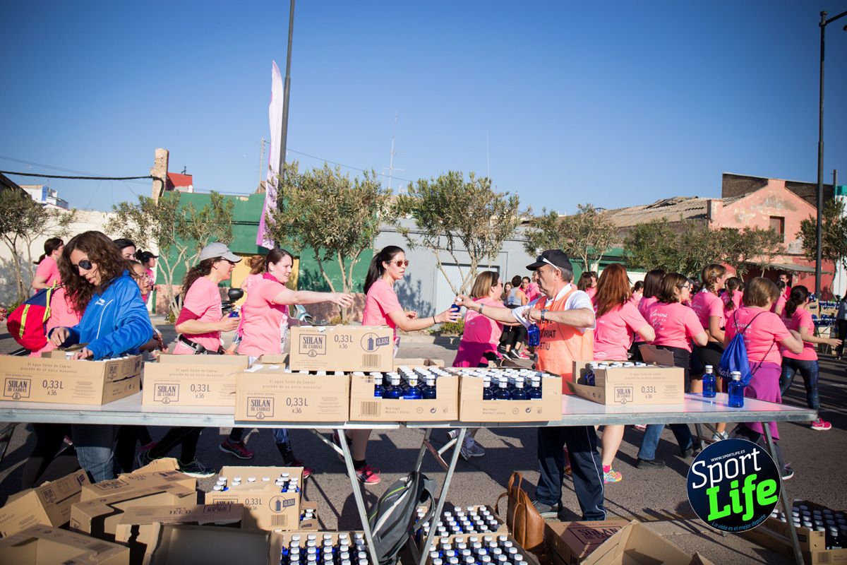 Los primeros momentos de la prueba de la Carrera de la Mujer de Valencia