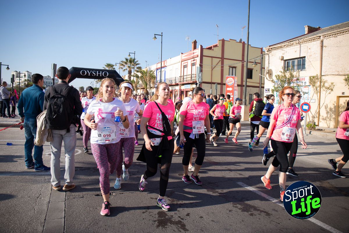 Los primeros momentos de la prueba de la Carrera de la Mujer de Valencia