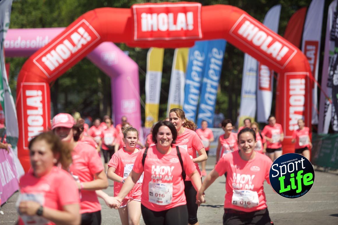 Carrera de la Mujer de Vitoria, primeras llegadas a meta y ambiente de carrera