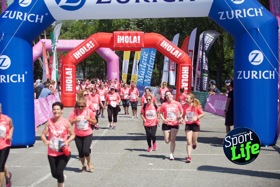 Carrera de la Mujer de Vitoria, primeras llegadas a meta y ambiente de carrera