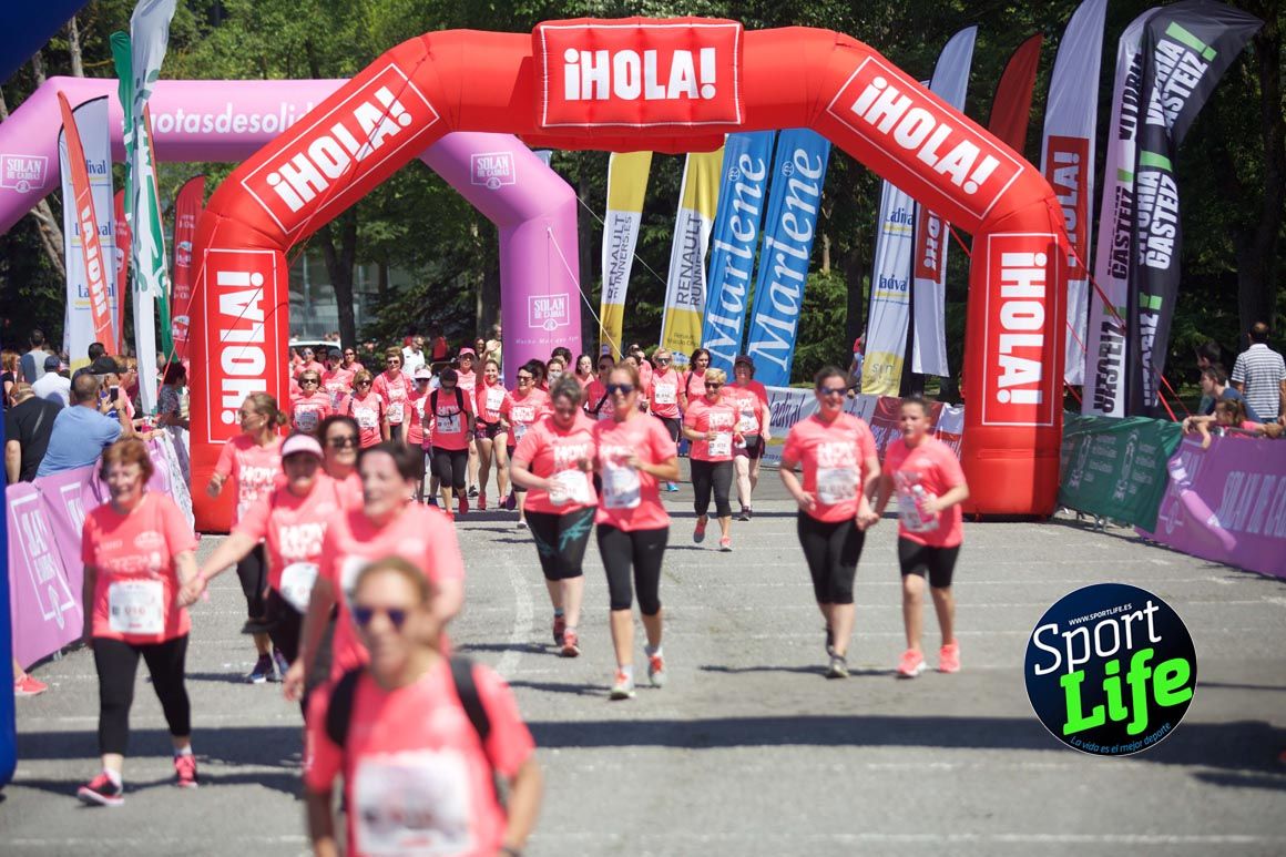 Carrera de la Mujer de Vitoria, primeras llegadas a meta y ambiente de carrera