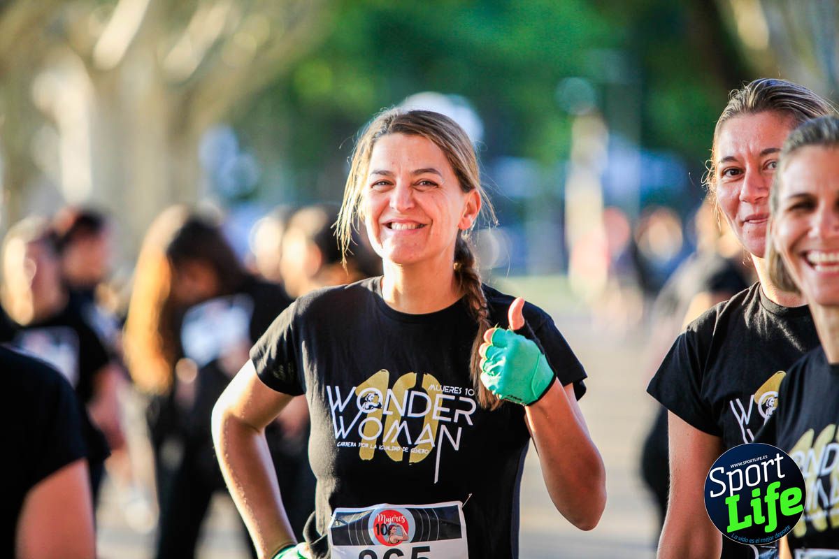 Carrera de obstáculos mujeres 10 galería 1