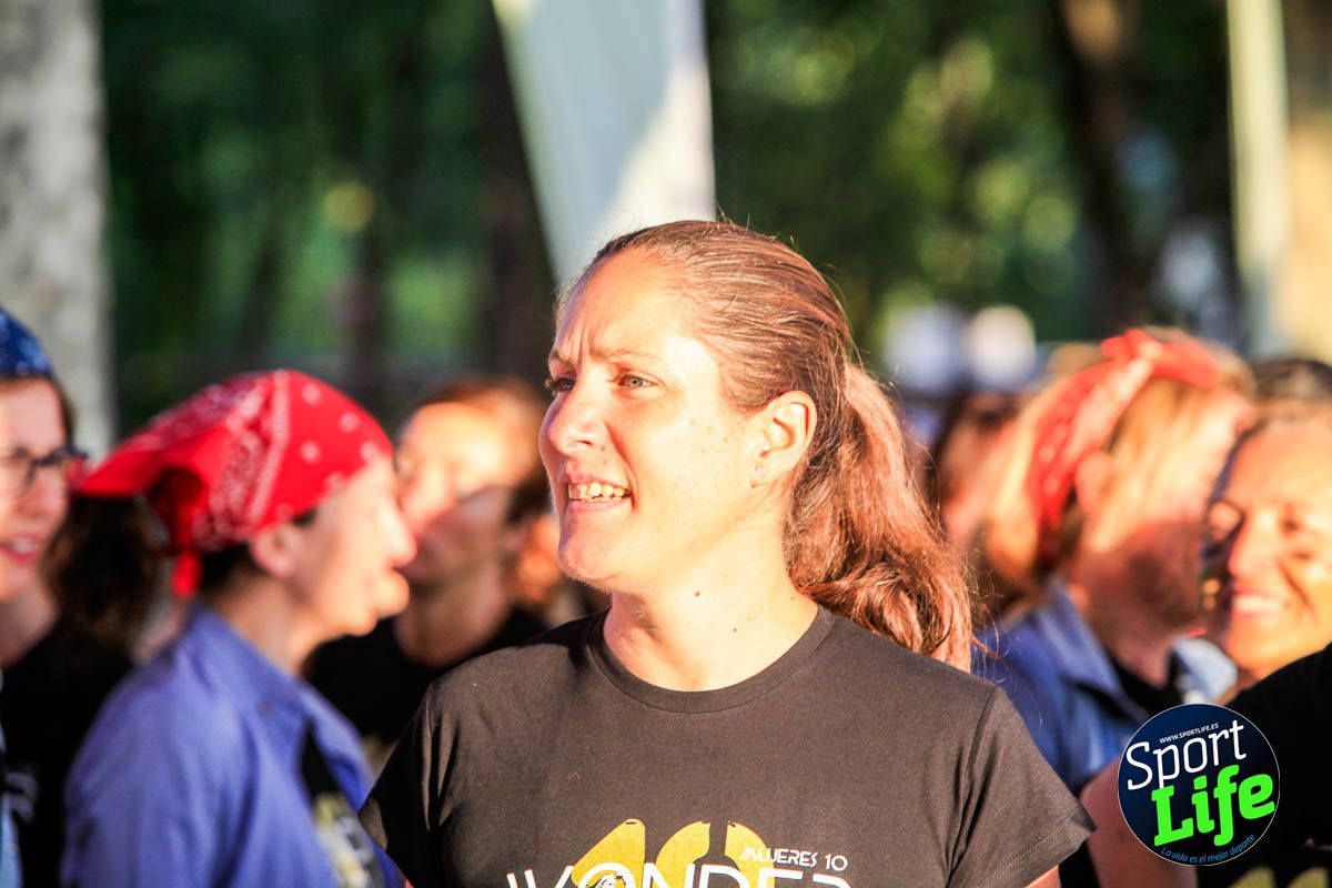 Carrera de obstáculos mujeres 10 galería 1