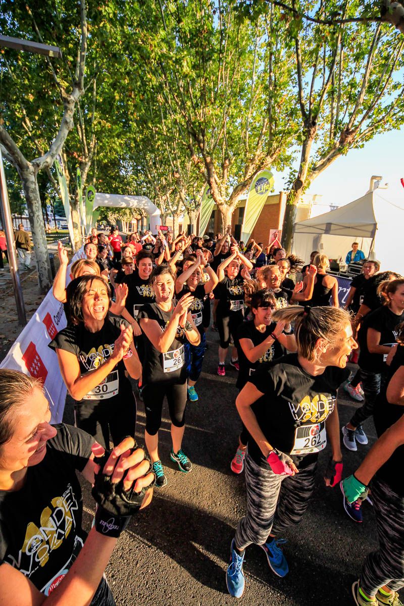 Carrera de obstáculos mujeres 10 galería 1