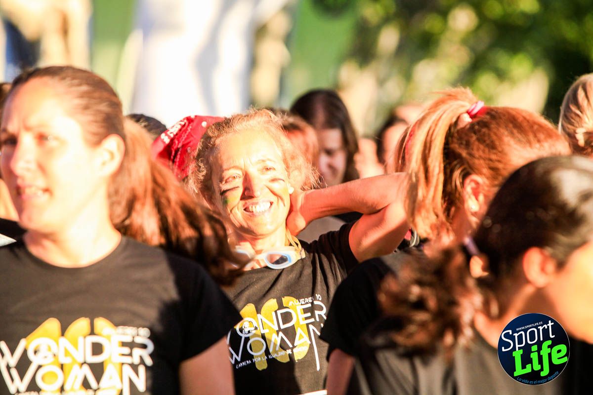 Carrera de obstáculos mujeres 10 galería 1