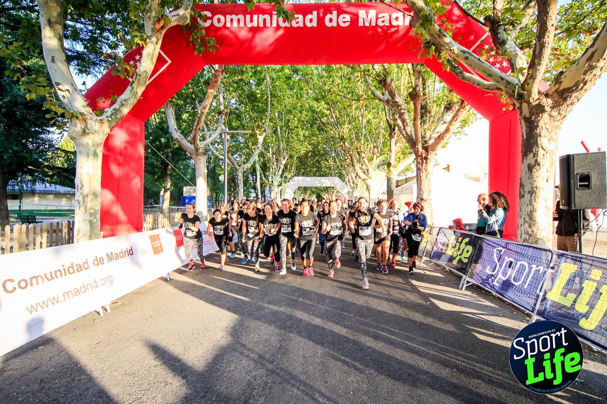 Carrera de obstáculos mujeres 10 galería 1