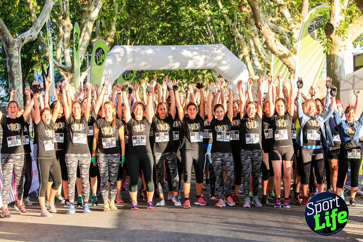 Carrera de obstáculos mujeres 10 galería 1