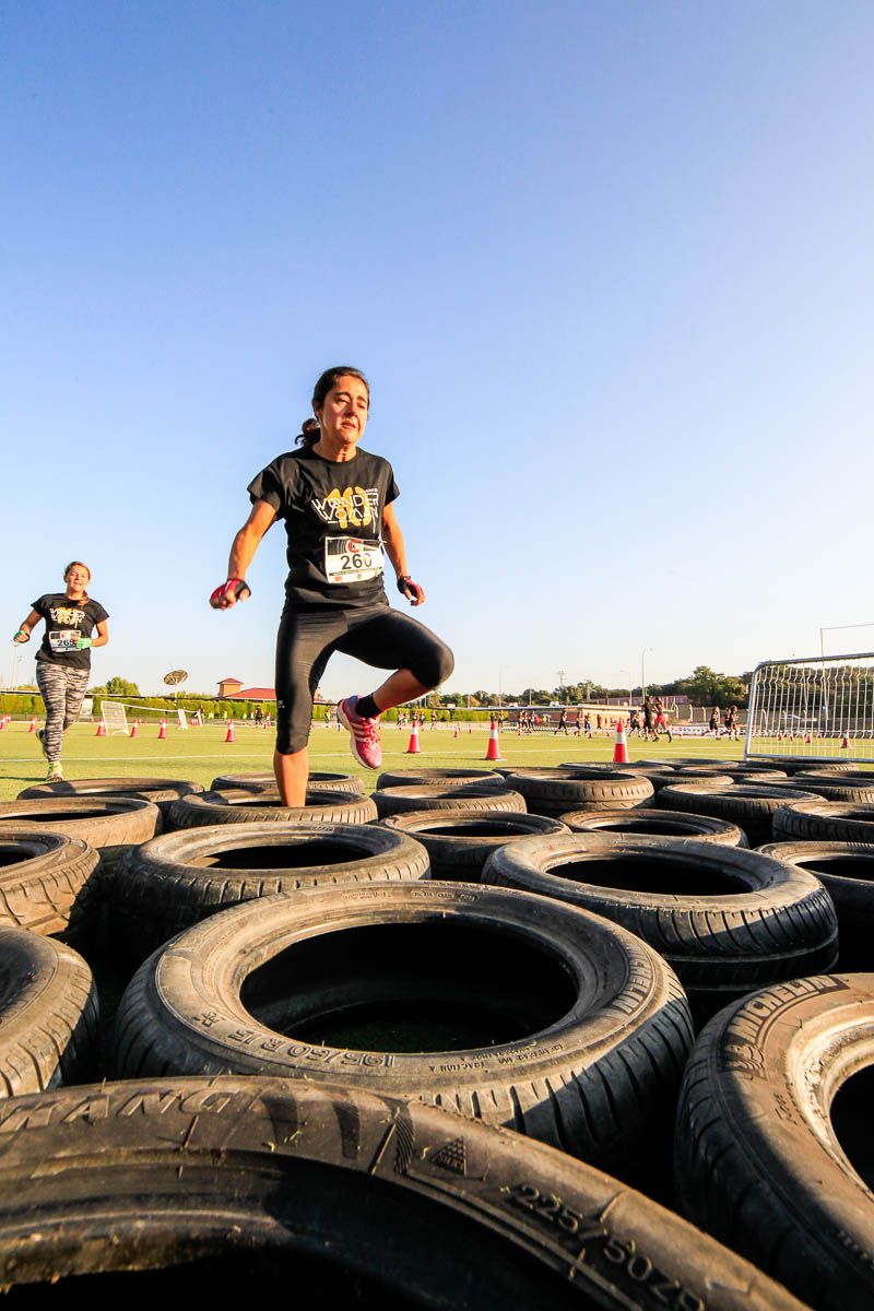 Carrera de obstáculos mujeres 10 galería 1