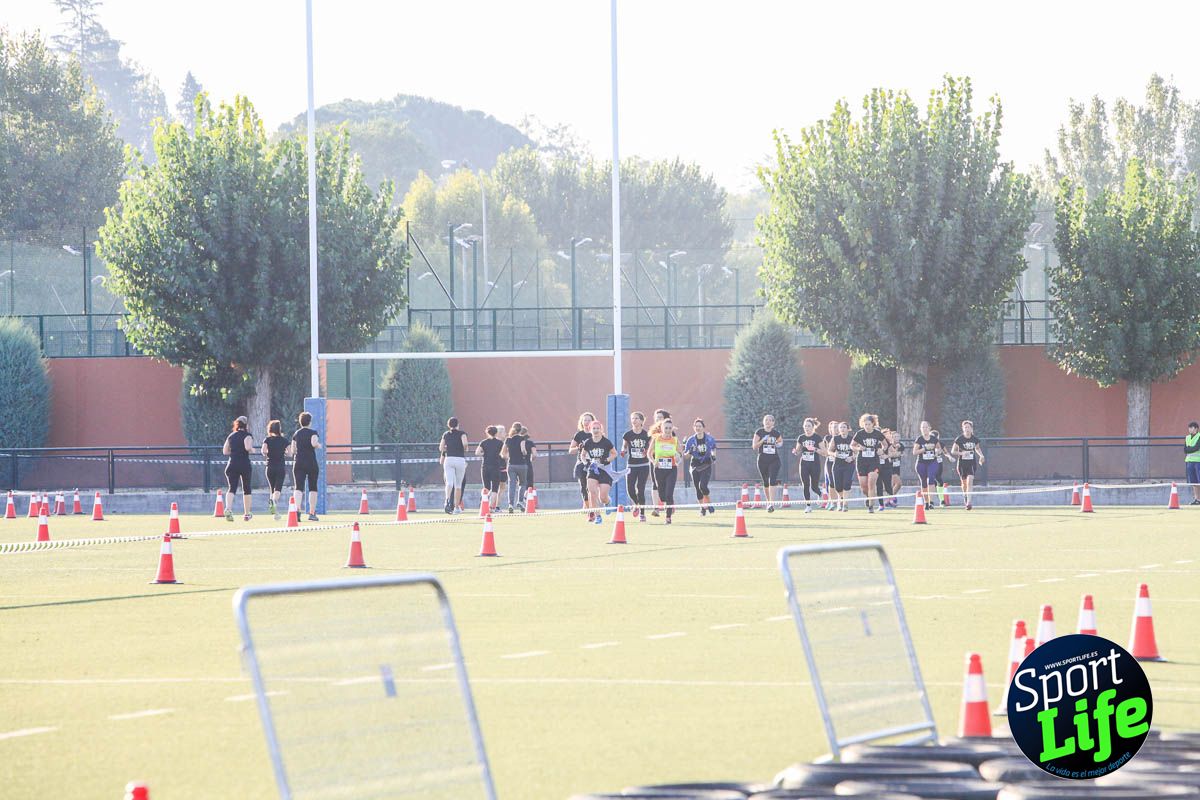 Carrera de obstáculos mujeres 10 galería 1
