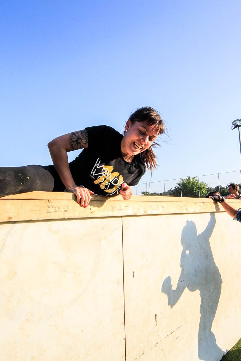 Carrera de obstáculos mujeres 10 galería 1