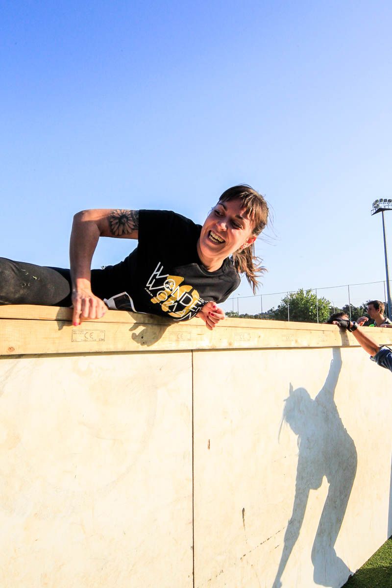 Carrera de obstáculos mujeres 10 galería 1