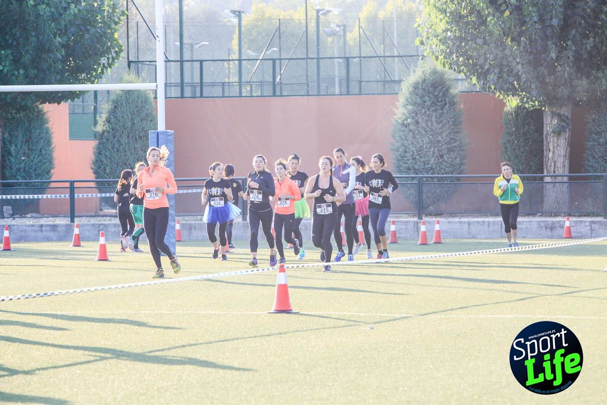 Carrera de obstáculos mujeres 10 galería 1