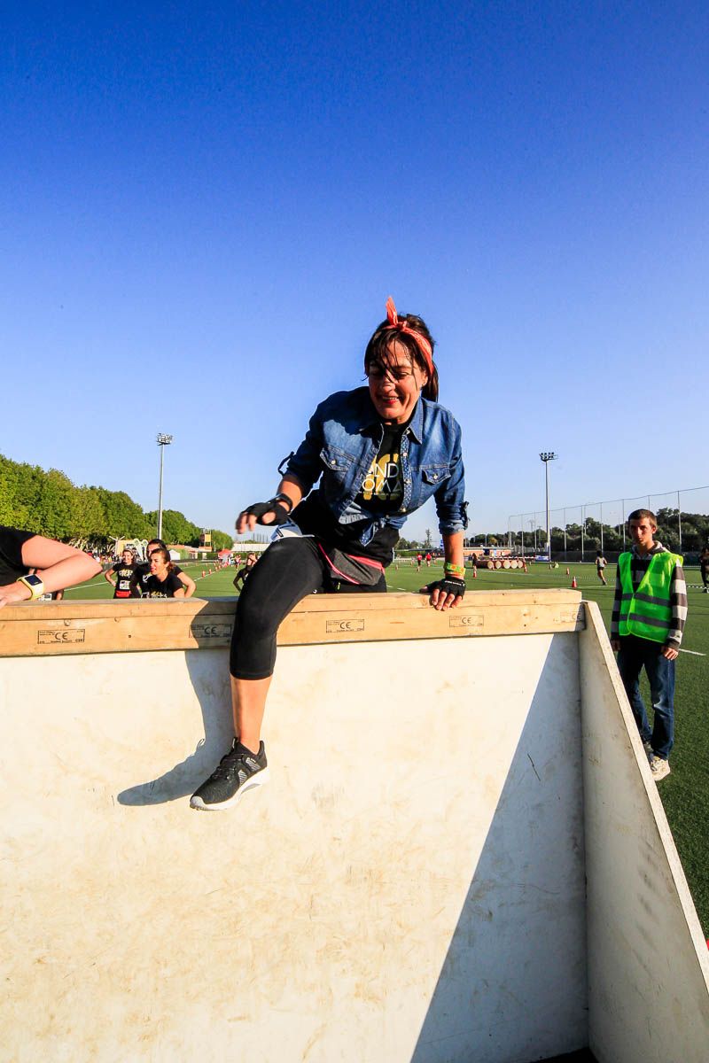 Carrera de obstáculos mujeres 10 galería 1