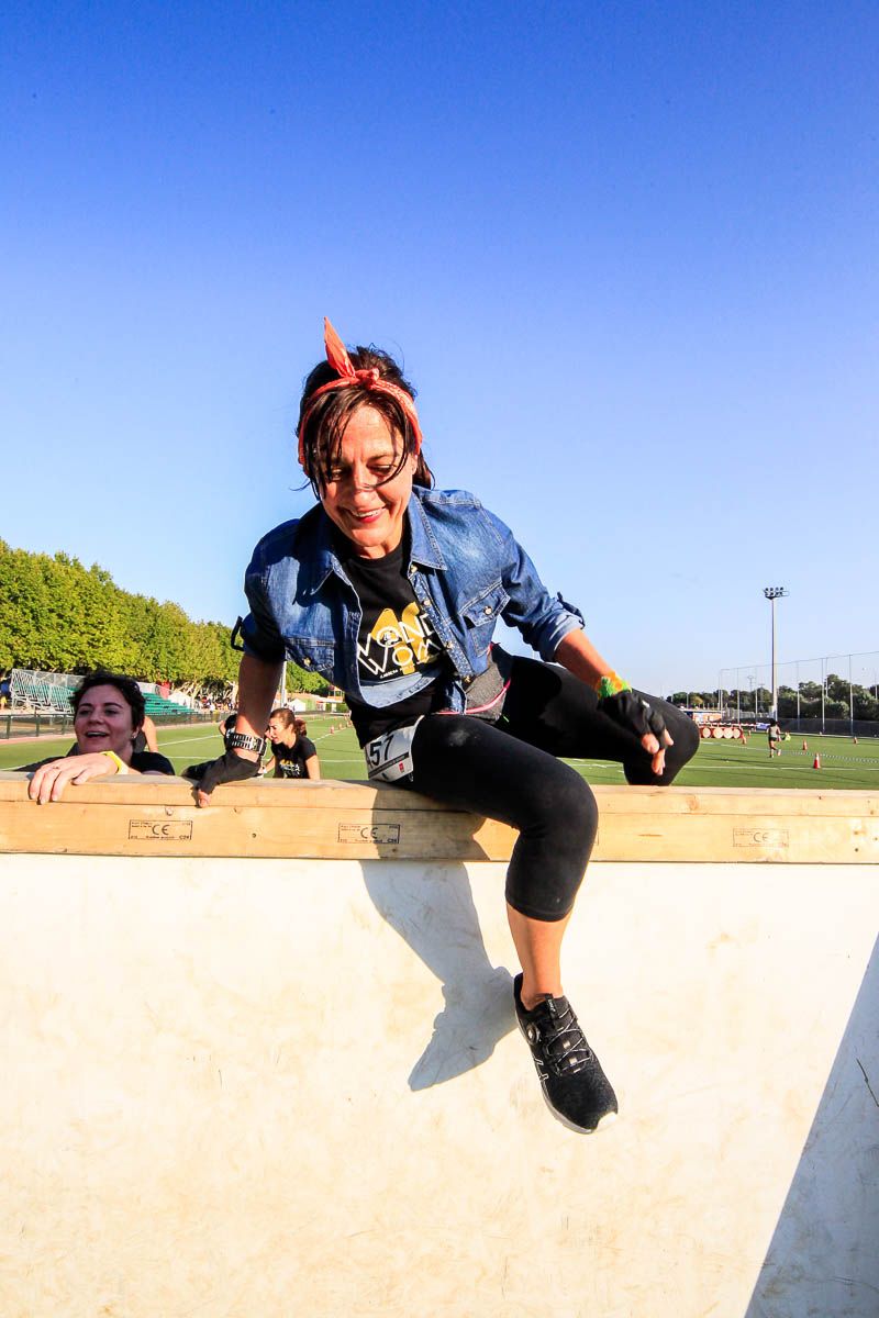 Carrera de obstáculos mujeres 10 galería 1