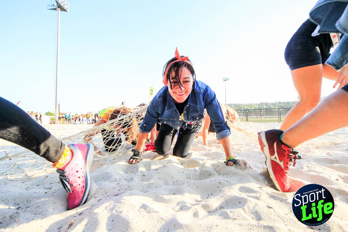 Carrera de obstáculos mujeres 10 galería 1