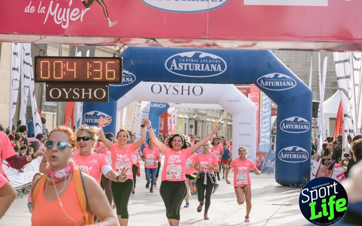 Imágenes de meta de la Carrera de la Mujer de Zaragoza (desde el minuto 41 hasta el final)