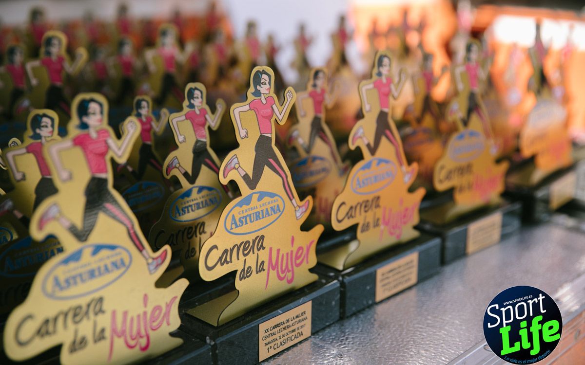 Imágenes de meta de la Carrera de la Mujer de Zaragoza (desde el minuto 41 hasta el final)