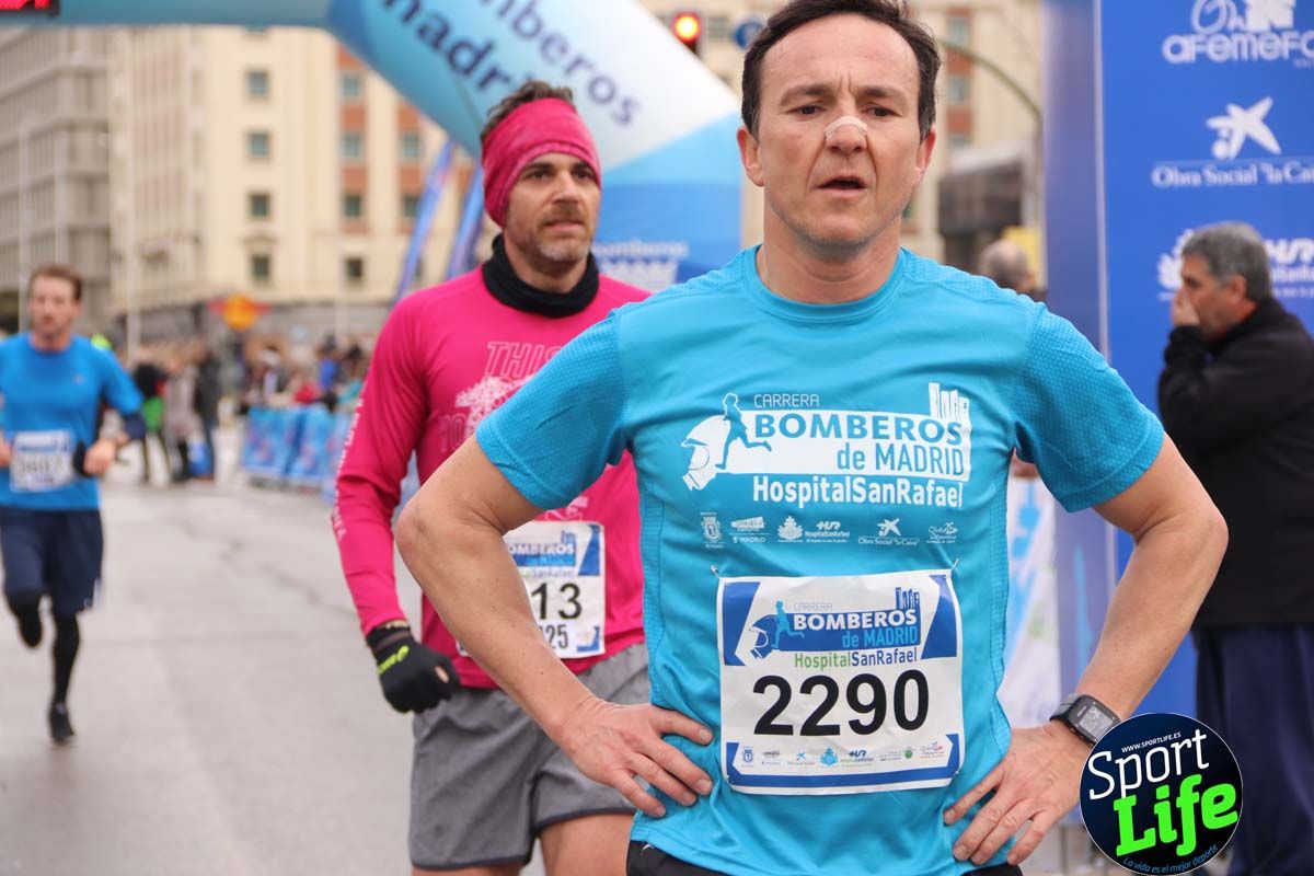 Carrera Bomberos Madrid-Hospital San Rafael meta 3, del minuto 39 al 44
