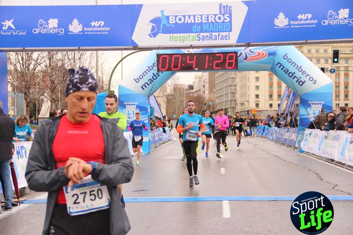 Carrera Bomberos Madrid-Hospital San Rafael meta 3, del minuto 39 al 44