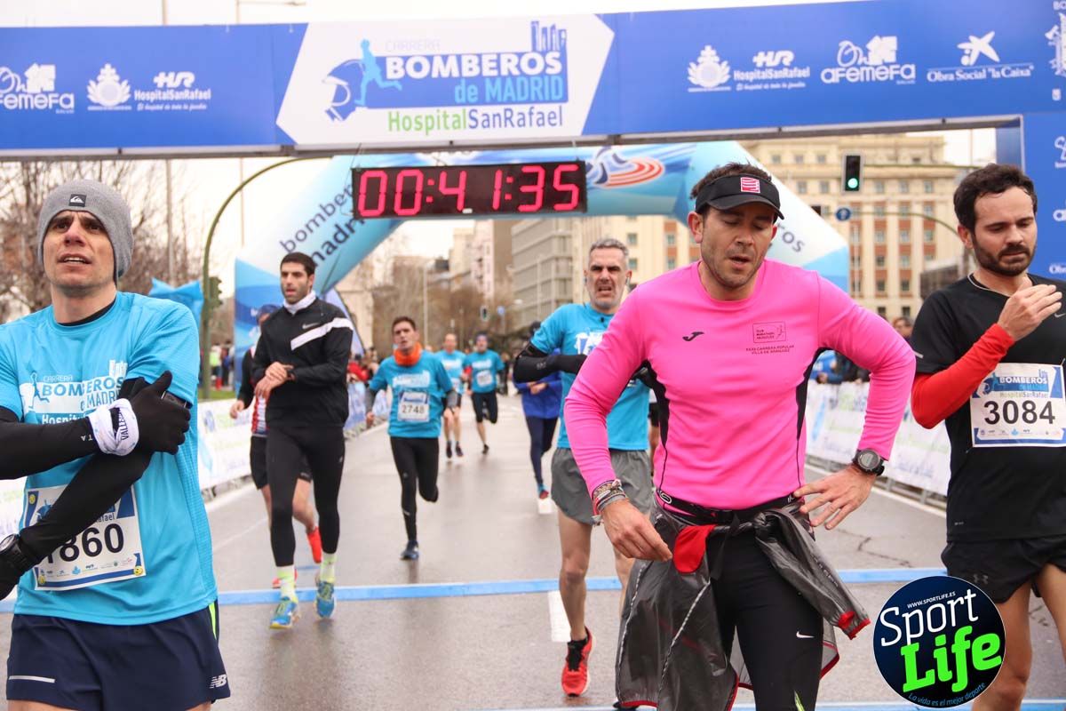 Carrera Bomberos Madrid-Hospital San Rafael meta 3, del minuto 39 al 44