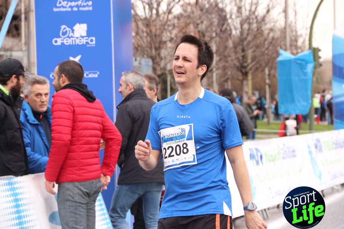 Carrera Bomberos Madrid-Hospital San Rafael meta 3, del minuto 39 al 44