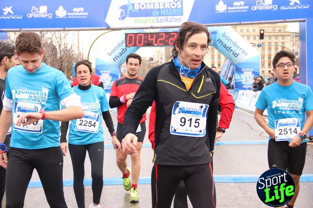 Carrera Bomberos Madrid-Hospital San Rafael meta 3, del minuto 39 al 44