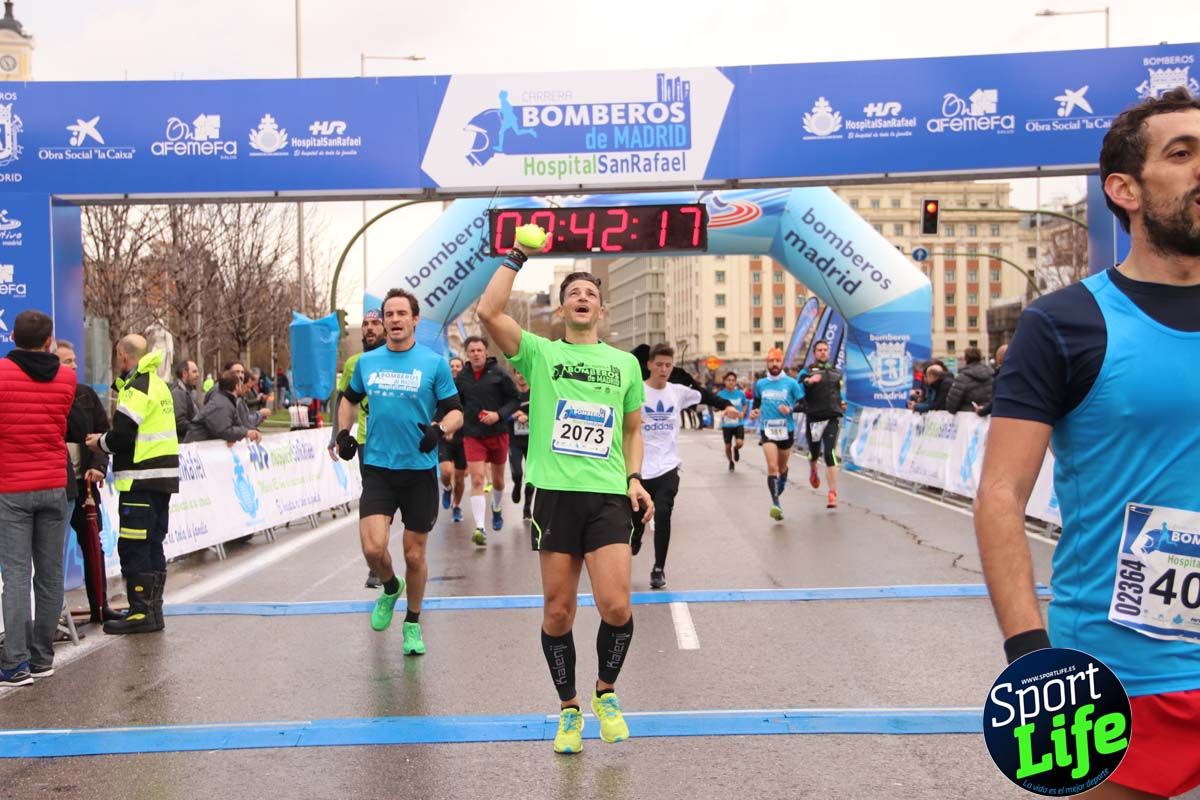 Carrera Bomberos Madrid-Hospital San Rafael meta 3, del minuto 39 al 44