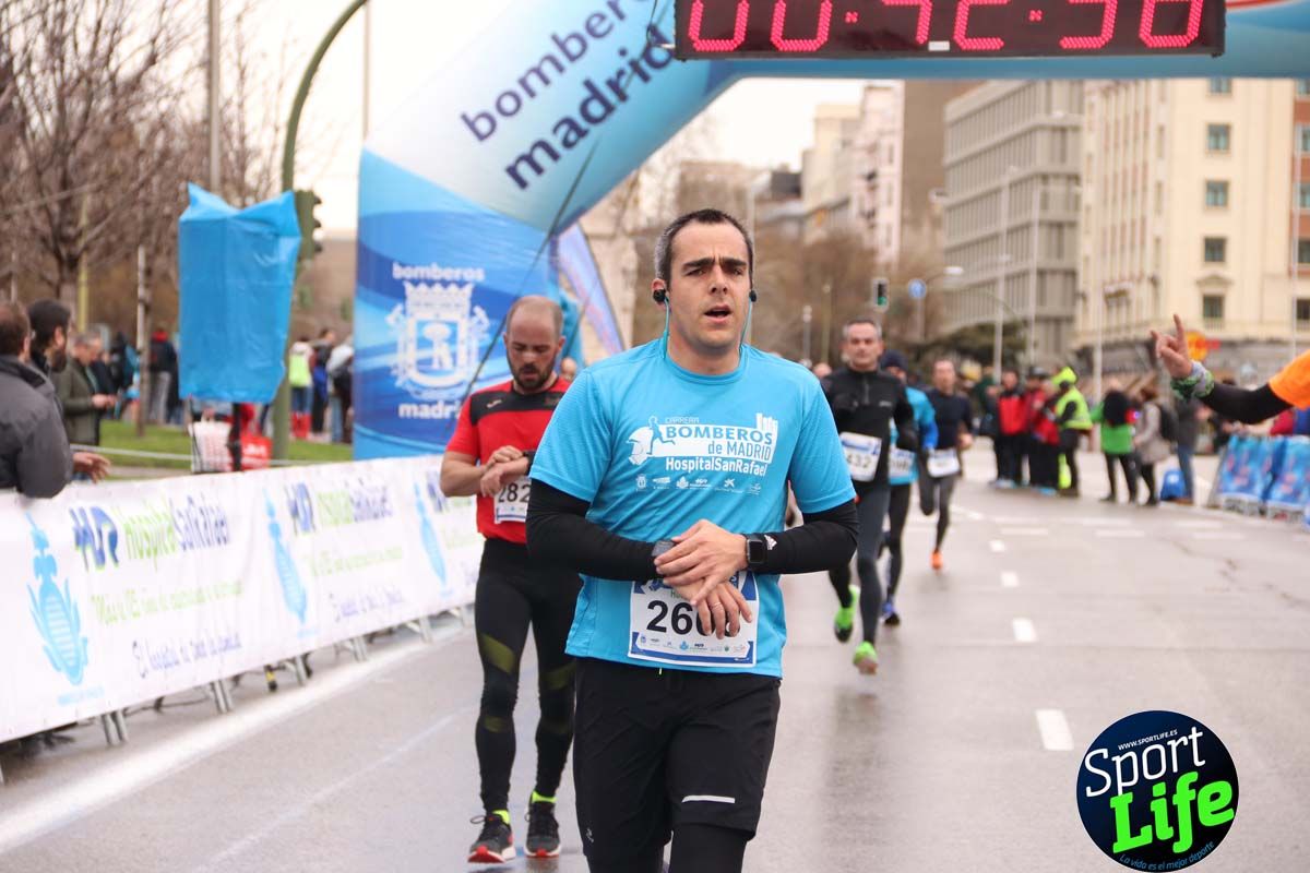 Carrera Bomberos Madrid-Hospital San Rafael meta 3, del minuto 39 al 44