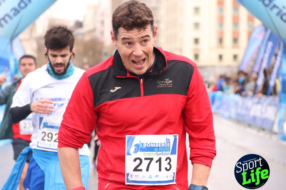 Carrera Bomberos Madrid-Hospital San Rafael meta 3, del minuto 39 al 44