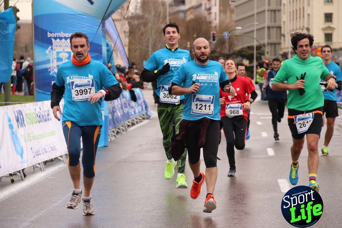 Carrera Bomberos Madrid-Hospital San Rafael meta 3, del minuto 39 al 44