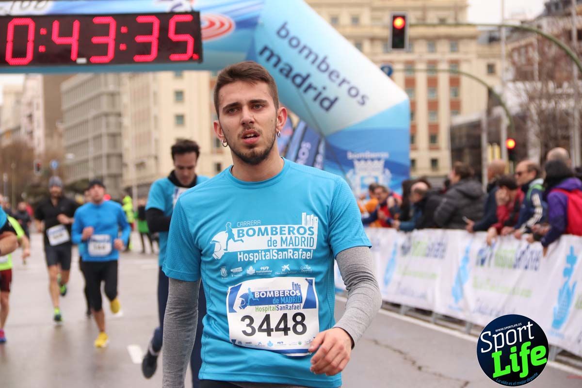 Carrera Bomberos Madrid-Hospital San Rafael meta 3, del minuto 39 al 44