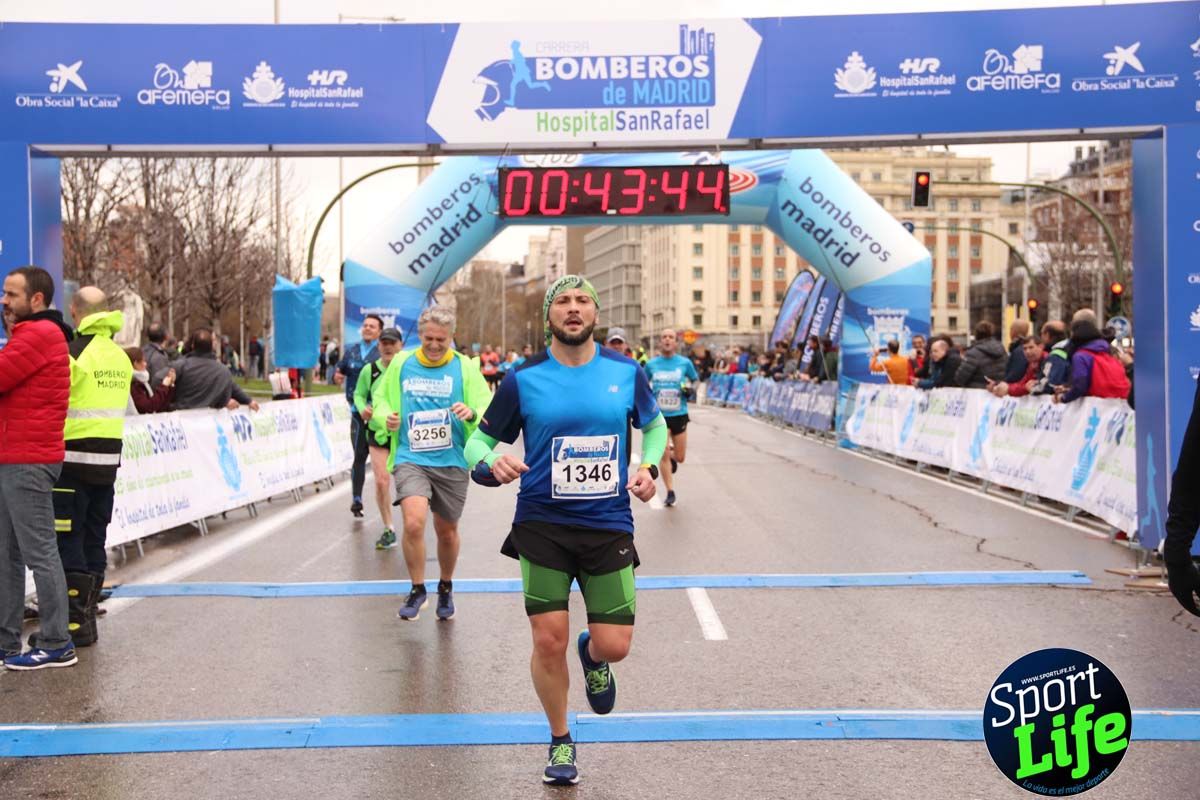 Carrera Bomberos Madrid-Hospital San Rafael meta 3, del minuto 39 al 44