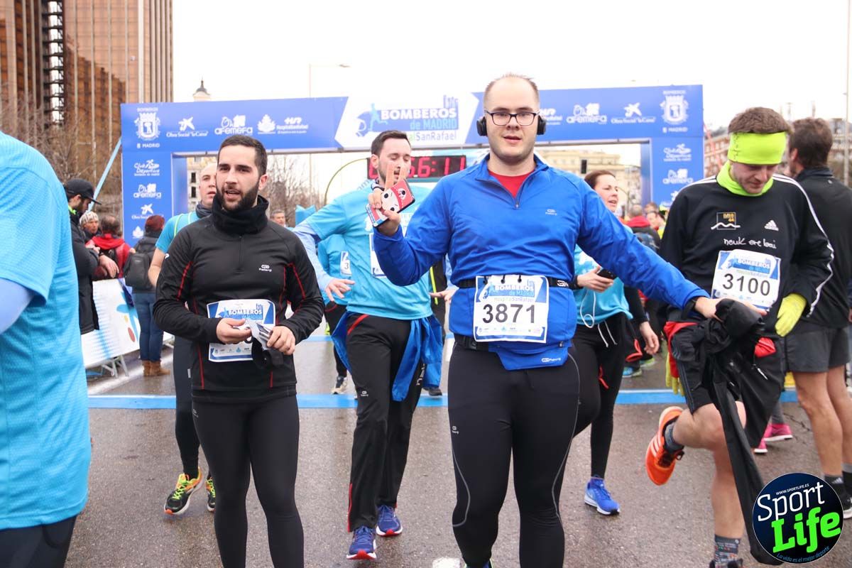 Carrera de Bomberos de Madrid-Hospital San Rafael meta 7, del minuto 55 a 1h