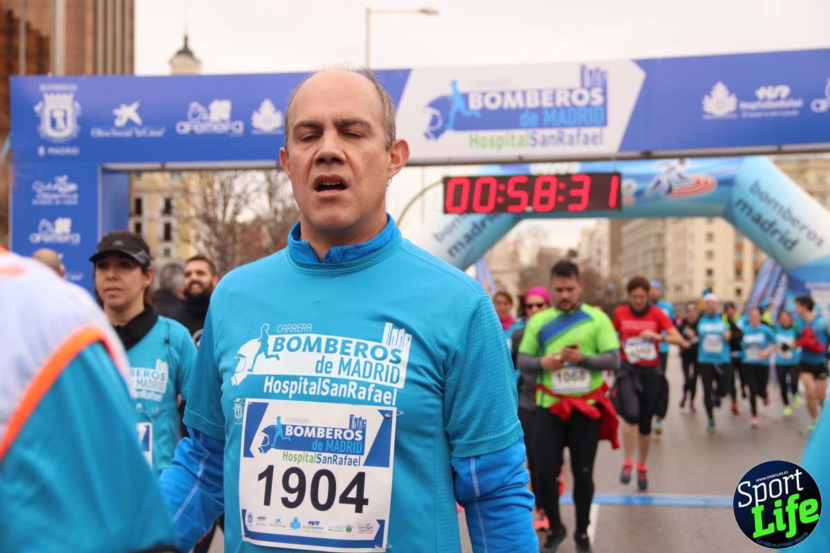 Carrera de Bomberos de Madrid-Hospital San Rafael meta 7, del minuto 55 a 1h