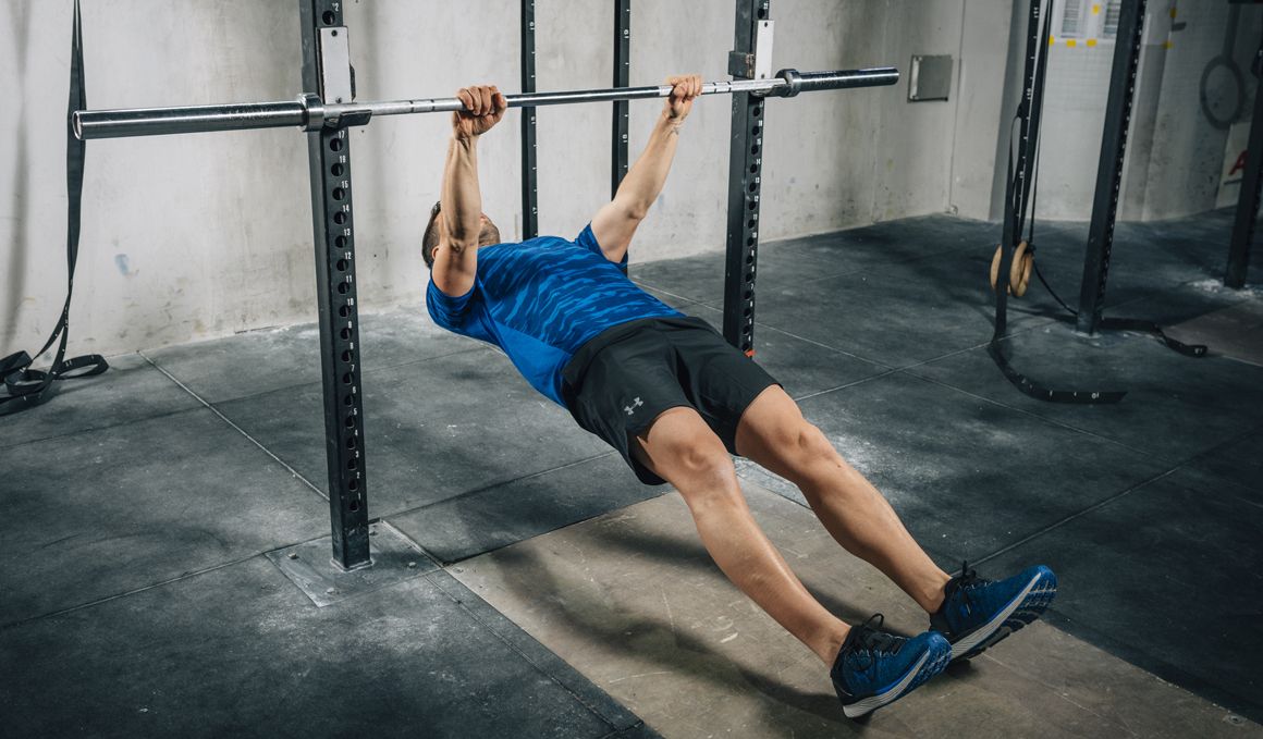 Entrenamiento de fuerza con poleas y autocargas