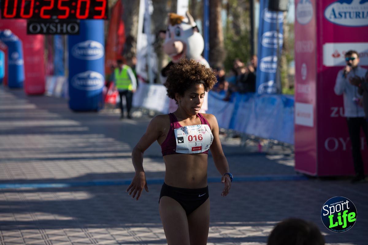 Carrera de la mujer Valencia 2018_meta1