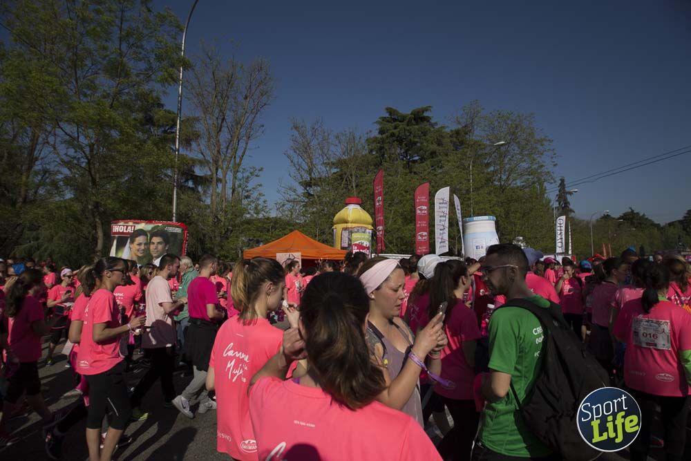 Entrega de premios y actividades post Carrera de la Mujer de Madrid