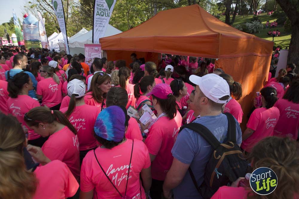Entrega de premios y actividades post Carrera de la Mujer de Madrid