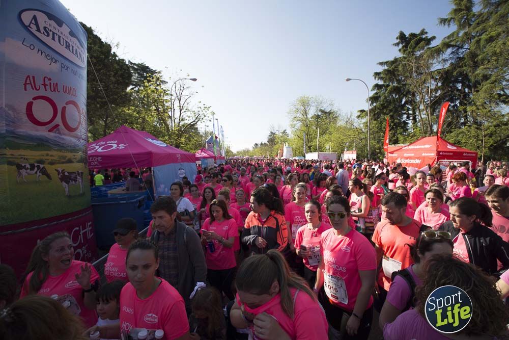 Entrega de premios y actividades post Carrera de la Mujer de Madrid