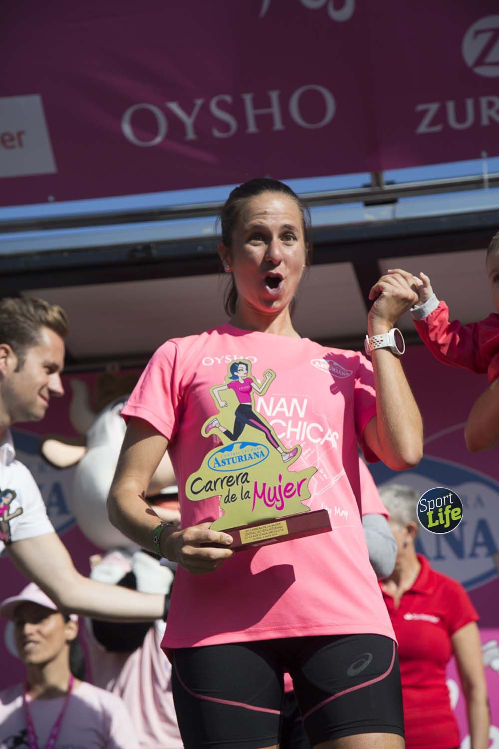Entrega de premios y actividades post Carrera de la Mujer de Madrid