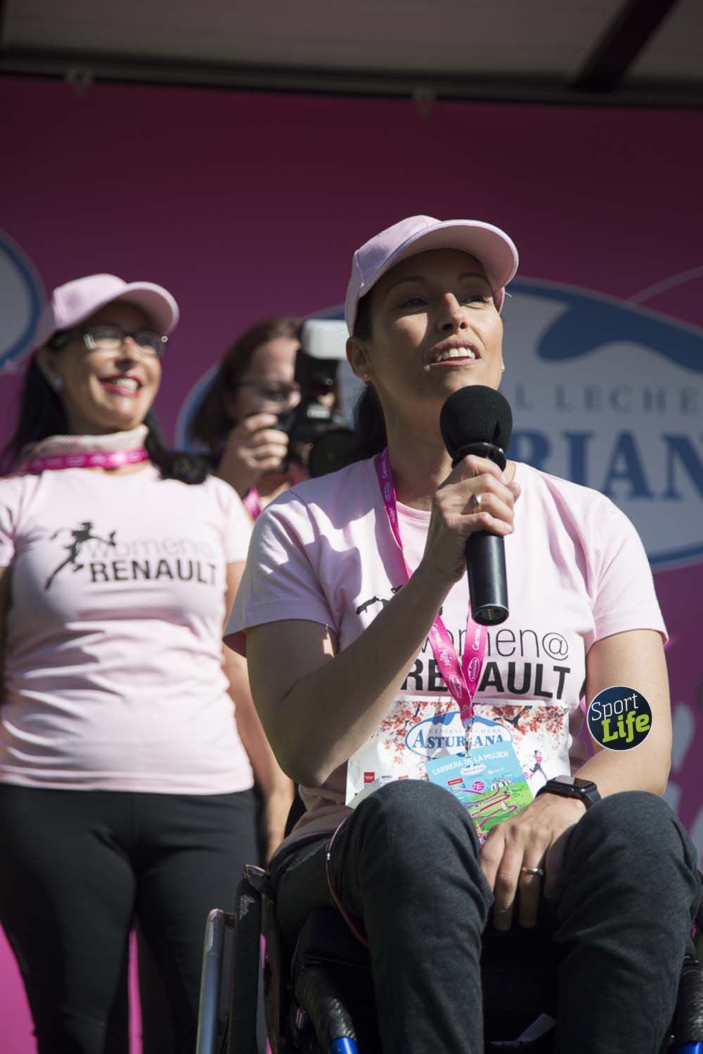 Entrega de premios y actividades post Carrera de la Mujer de Madrid