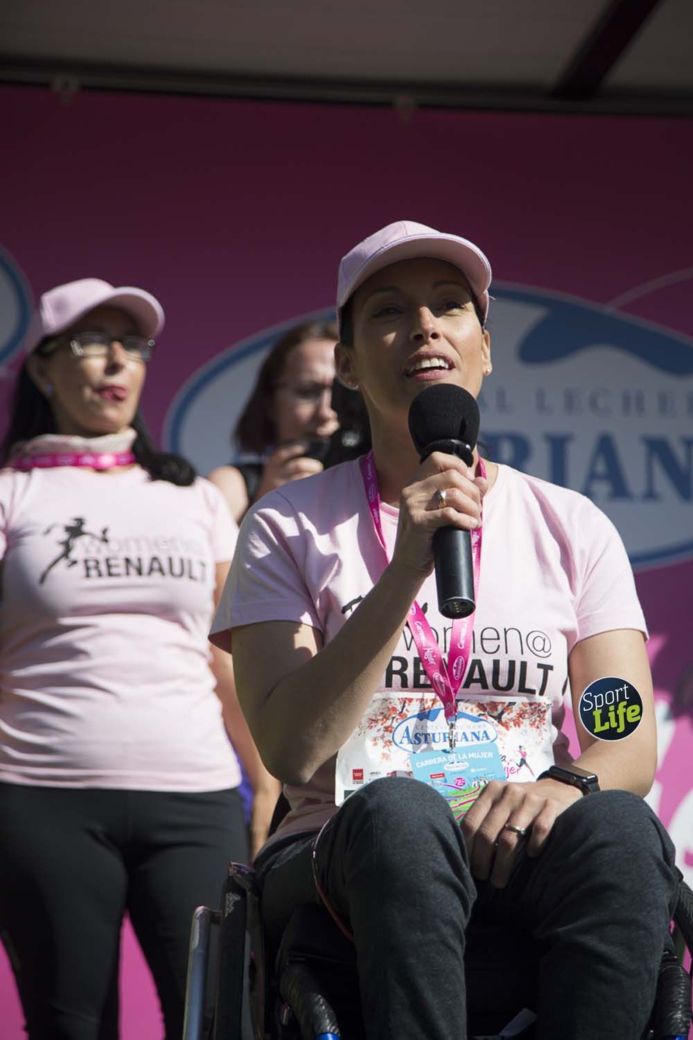 Entrega de premios y actividades post Carrera de la Mujer de Madrid