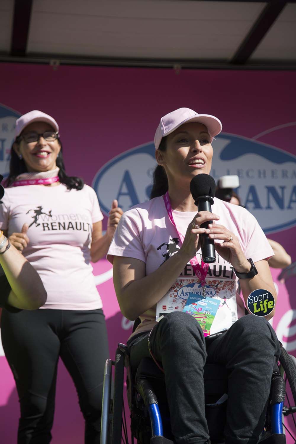 Entrega de premios y actividades post Carrera de la Mujer de Madrid