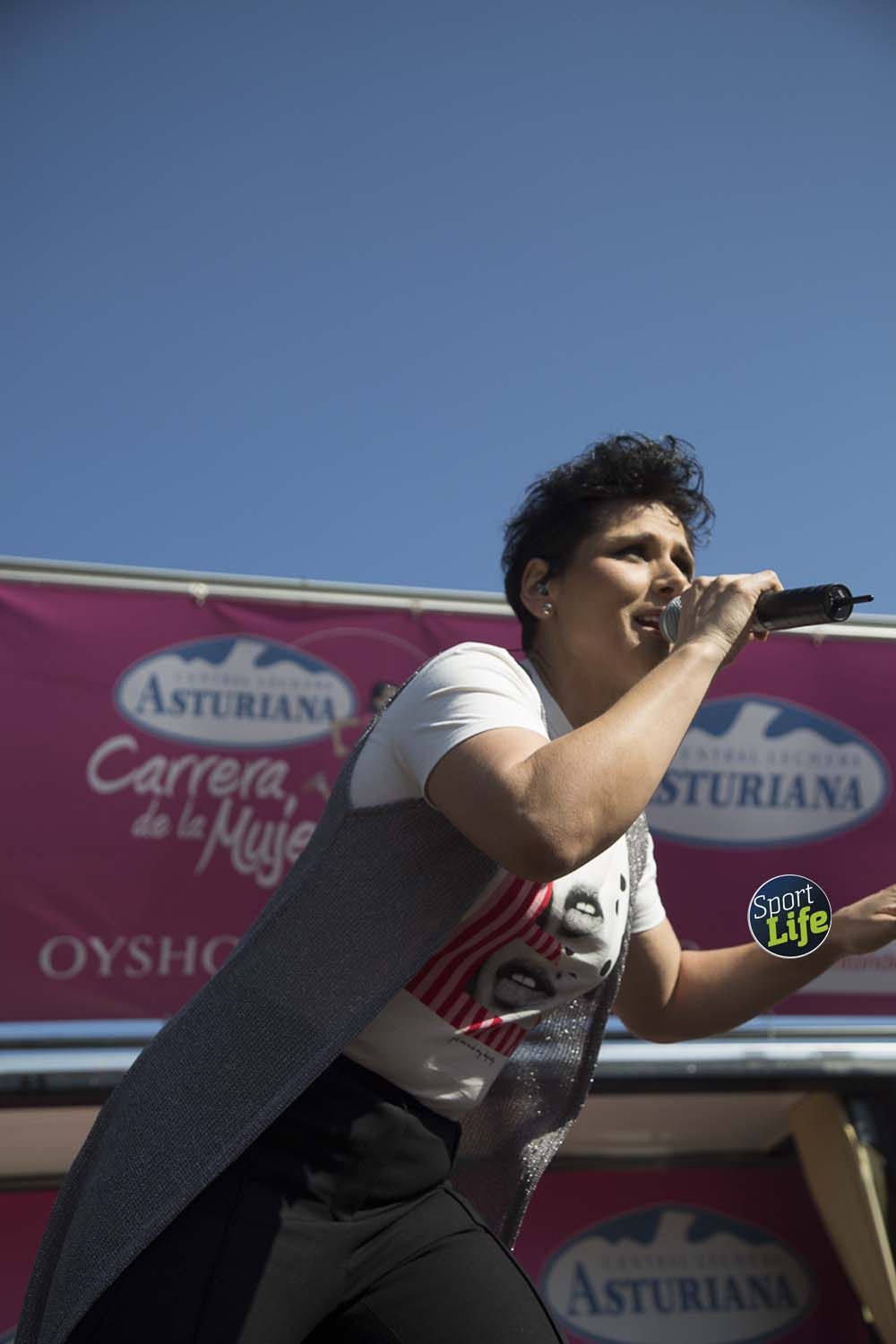 Entrega de premios y actividades post Carrera de la Mujer de Madrid