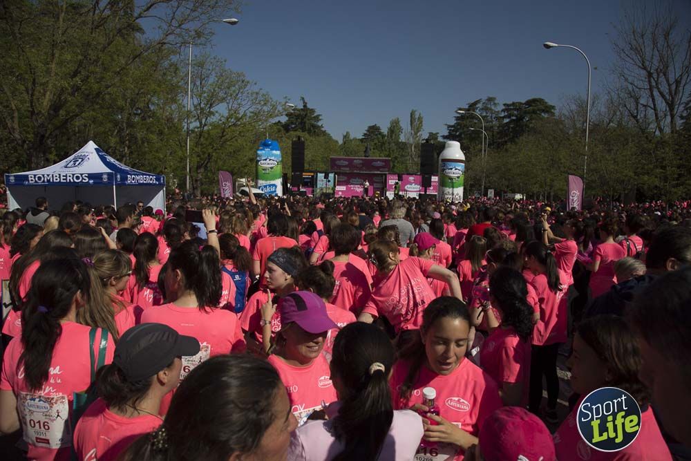 Entrega de premios y actividades post Carrera de la Mujer de Madrid