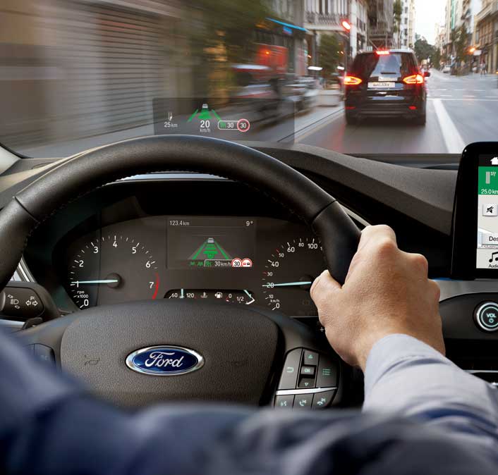 El coche del futuro para el deportista: así es el nuevo Ford Focus