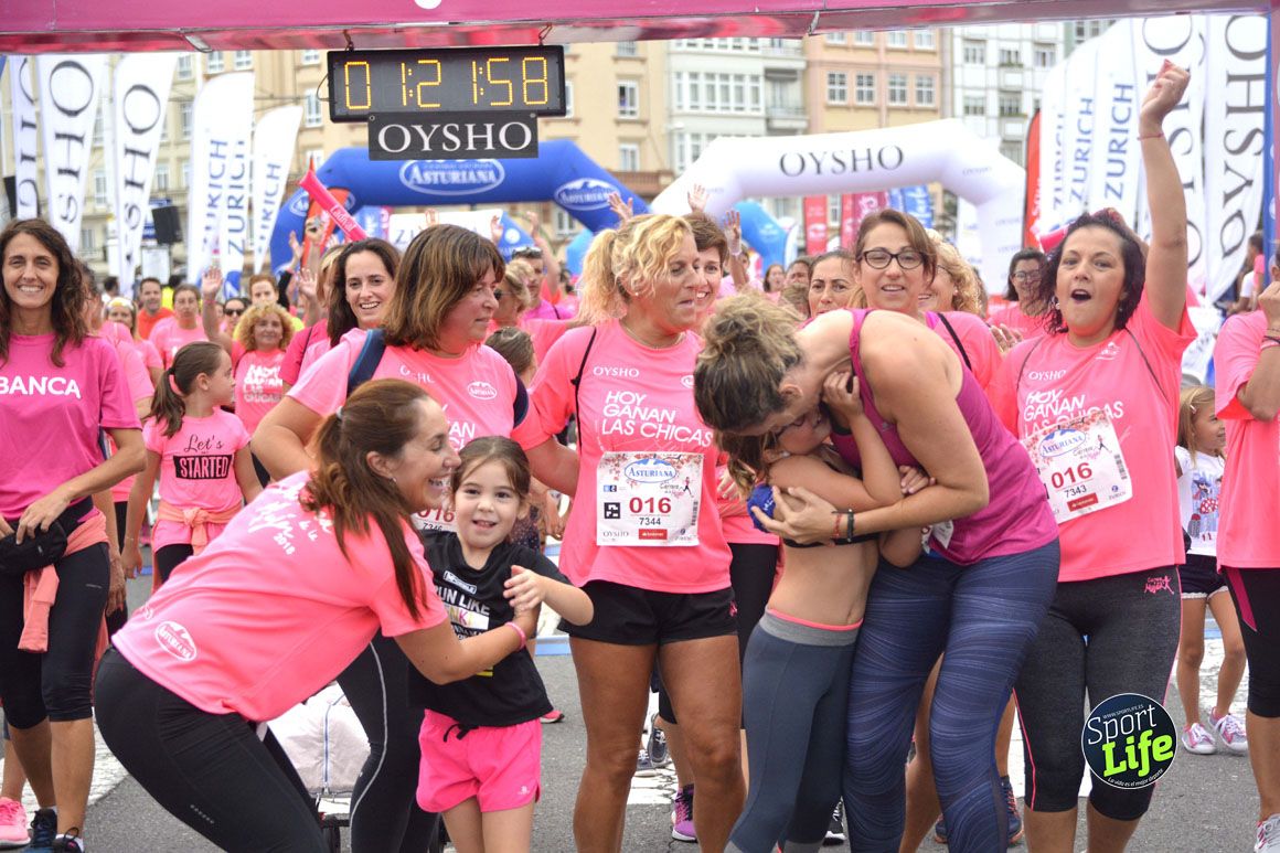 Las 30 mejores fotos de la Carrera de la Mujer de A Coruña